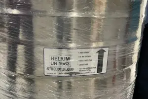 Spesialis Liquid Helium Liquid Helium 7 7