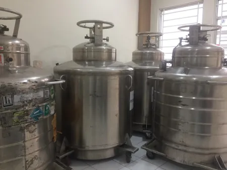  Liquid Helium Dewar Liquid Helium Dewar for MRI 6 whatsapp_image_2019_09_05_at_10_36_30_am_1